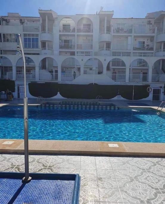 Costa Blanca Family Apartments One Bedroom Apartment Торевиеха Екстериор снимка